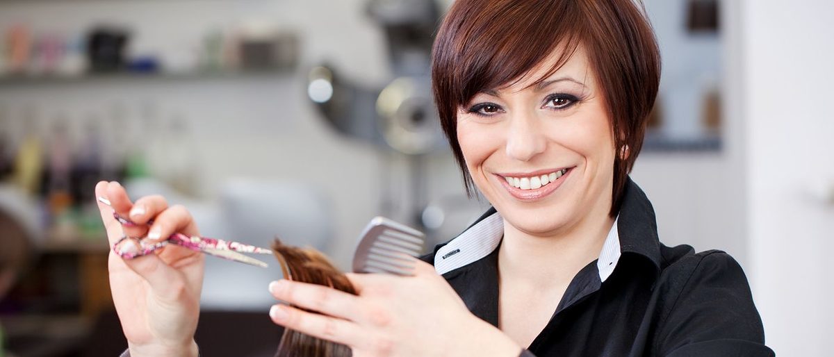 Frau Friseur Haare Schere Kamm 17586 20631610