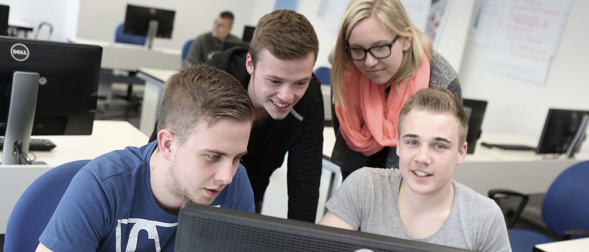 Mann Frau Monitor Bildschirm 20176