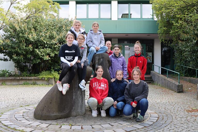 Girls' Day, Berufsorientierung, Schreiner, Vogelhaus, Insektenhotel, Nachwuchswerbung